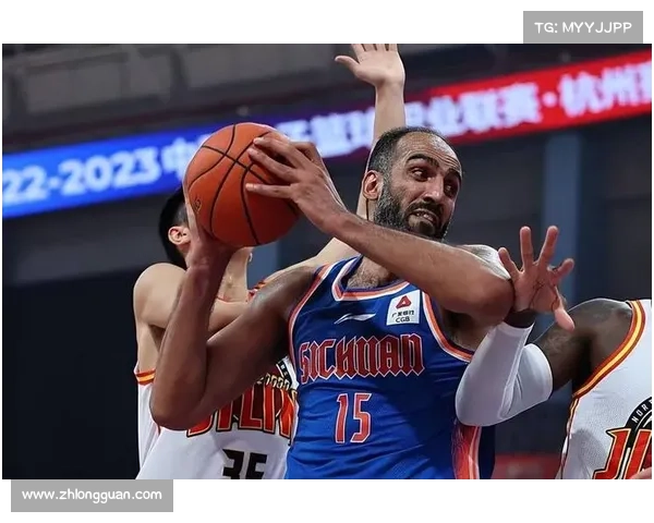 哈达迪退役决定背后的深层原因与篮球生涯的终章解析